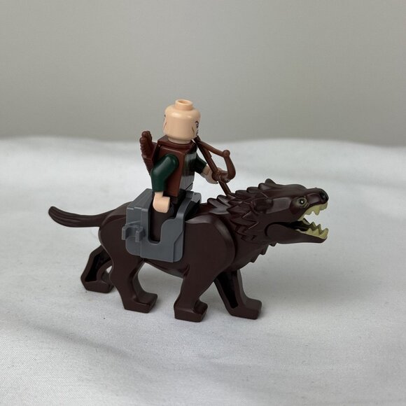 Lego LOTR Warg Black Nose The Hobbit Animal Minifigure w/ Mirkwood Elf Archer - Picture 6 of 8
